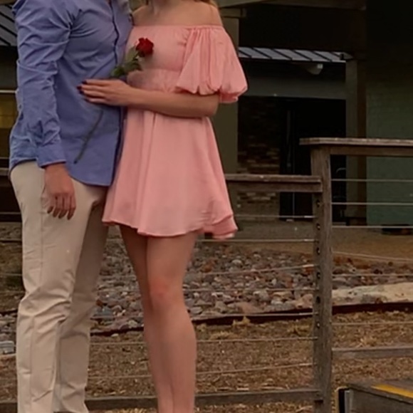 Romantic Flowy Pink Princess Dress J.Ing - Picture 3 of 3